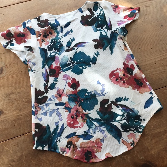 Floral Shirt Fall - Picture 2 of 2